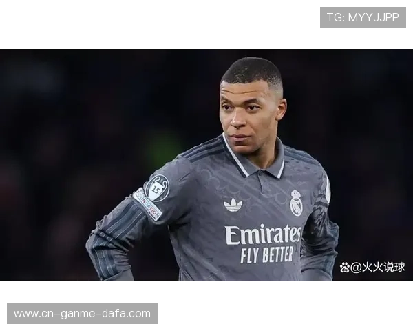 姆巴佩转会费震撼足坛：亿万英镑背后的豪门角逐